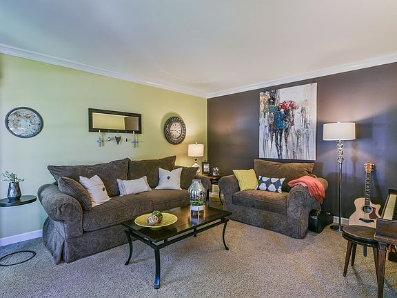3rd image of 612 Wingfoot Dr