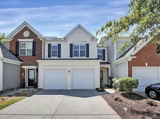 9033 Bishop Crest Ln, Charlotte, NC 28277