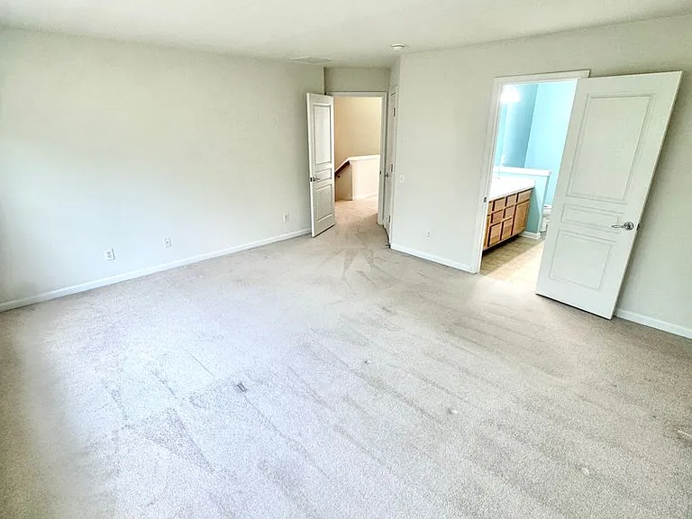 8704 Mayfair Ct — Photo 21