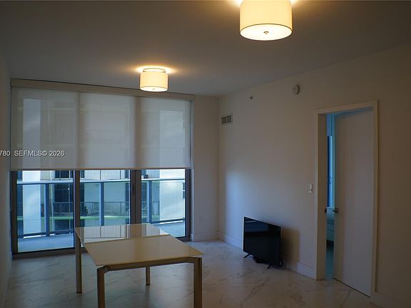 3rd image of 488 NE 18th St Unit 2008