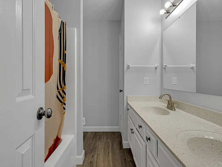 5709 Eden Village Dr — Photo 16