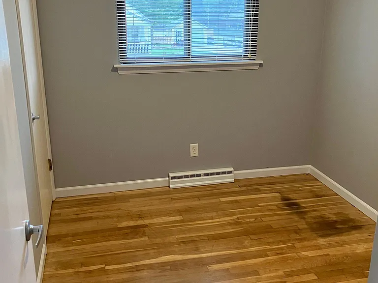 213 W Pitman St — Photo 49