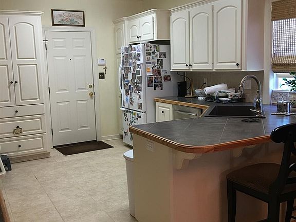 4th image of 112 Oakleigh Dr