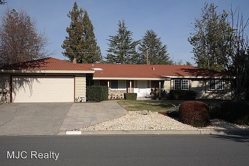 1st image of 19937 Scotland Dr