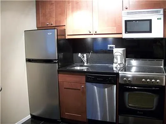 Rented by Empire State Properties | media 7