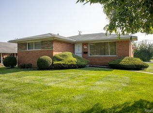 9106 Inkster Rd, Redford, MI 48239