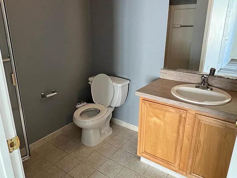 13 Topeka Ct — Photo 15