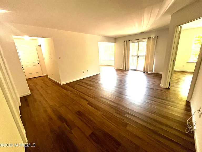 18 Diane Dr #18 — Photo 7
