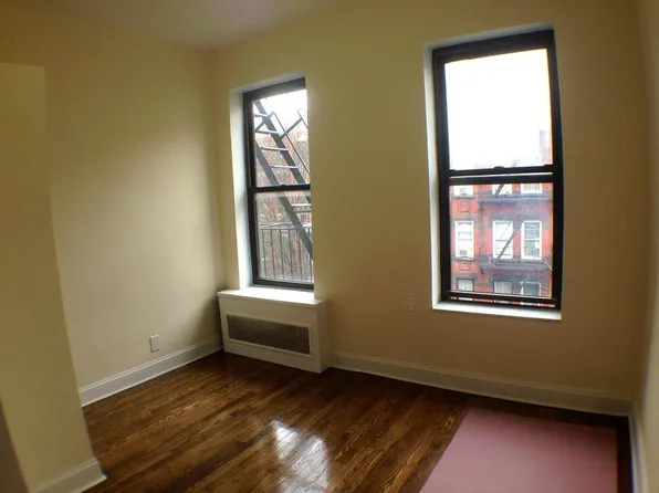 520 E 12th St APT 5D, New York, NY 10009