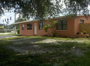 5588 Purdy Ln, West Palm Beach, FL 33415