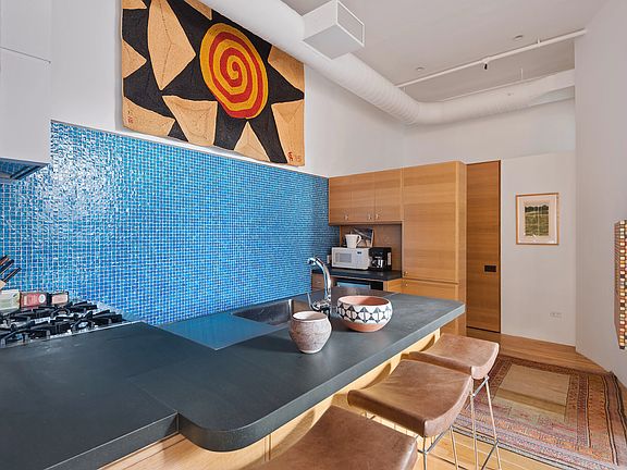 3rd image of 66 Crosby St APT 5E