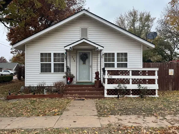 530 W 12th St, Newkirk, OK 74647