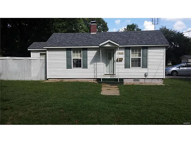 220 8th St photo 1