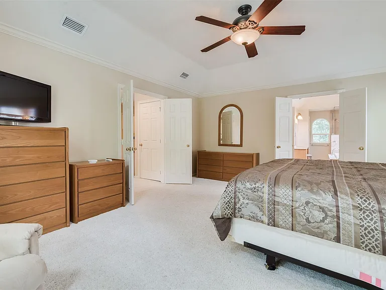 1703 Stemply Ct — Photo 34