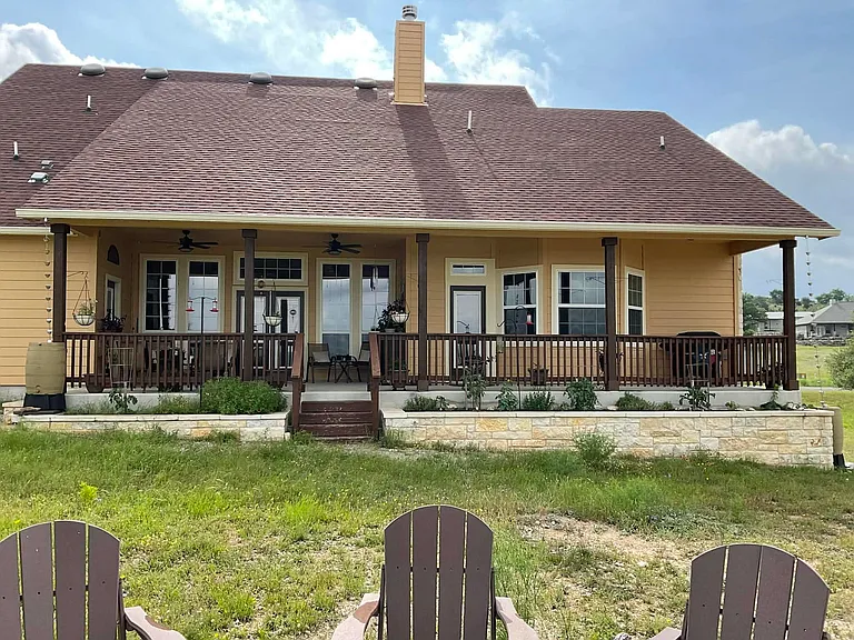 104 Rolling Waters Ct — Photo 6