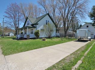 325 Clark St, Hatley, WI 54440