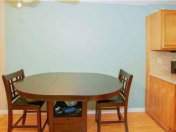 5th image of 8988 15th Ave #1B