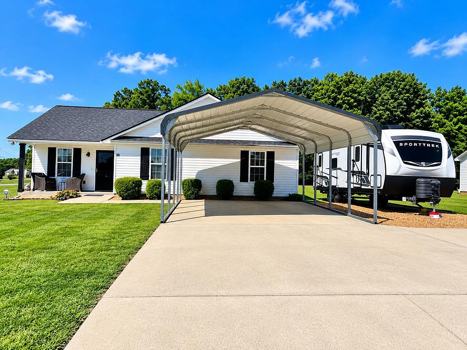 1st image of 7 Stonegate Dr