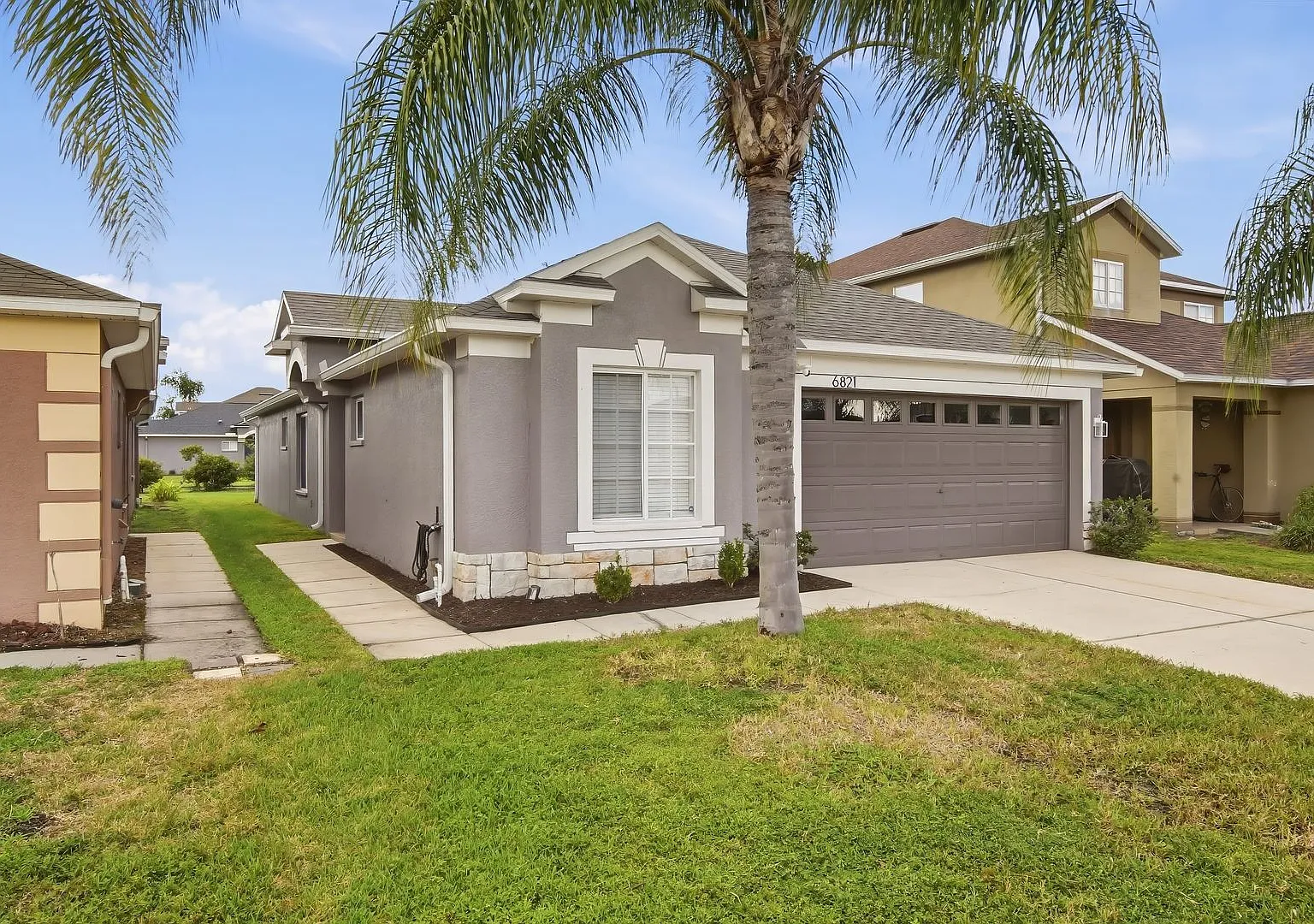 Move-In Ready 3BR Home with 2-Car Garage & Lawn Care Included — Photo 3