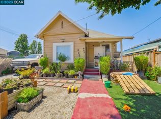 665 S Elmhurst Ave, Oakland, CA 94603