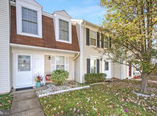 43 Quincy Ct, Sterling, VA 20165