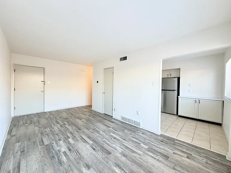 4125 Germania St #2C — Photo 2