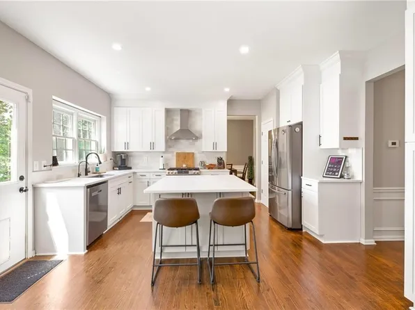 2540 River Summit Dr, Duluth, GA 30097