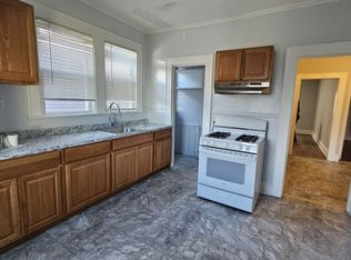 252 Vermont Ave, Irvington, NJ 07111