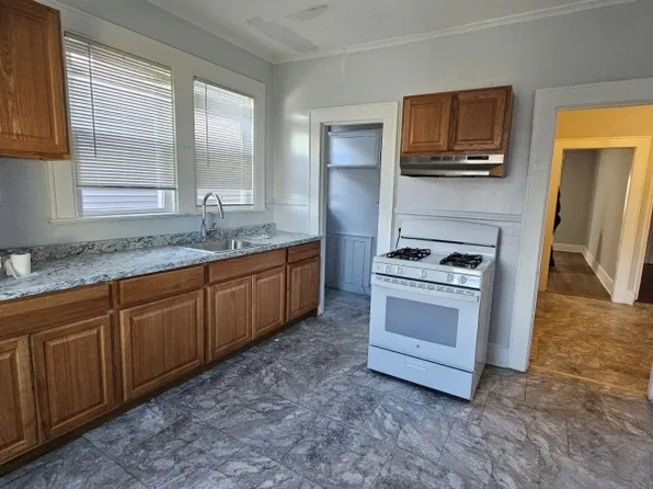252 Vermont Ave, Irvington, NJ 07111