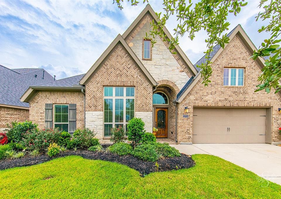 1st image of 28926 Havenport Dr