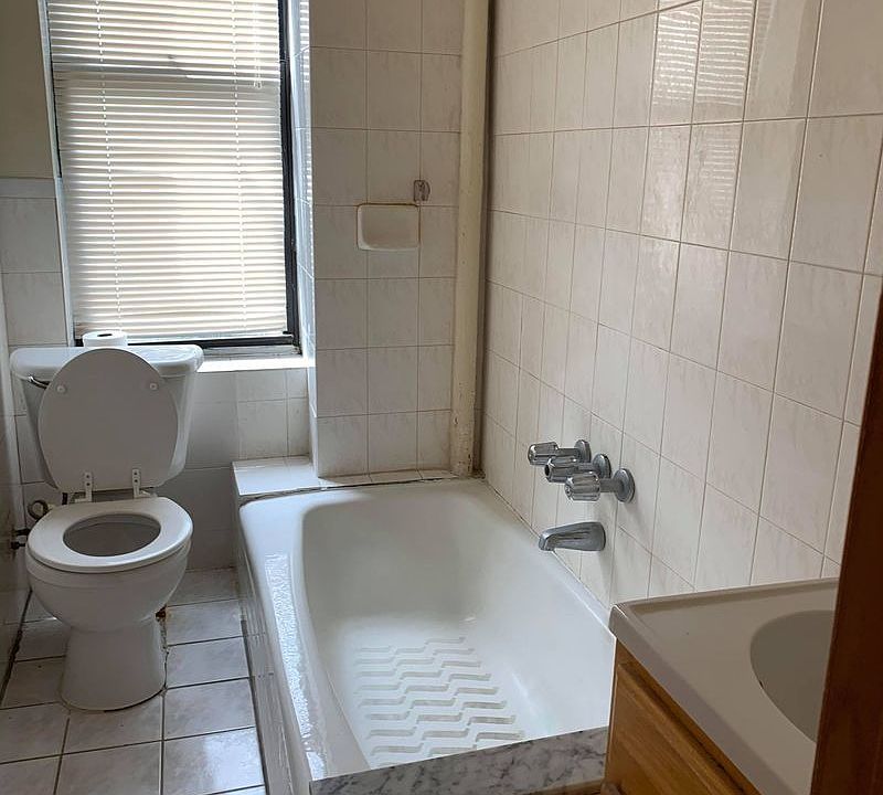 2nd image of 773 44th St APT D6