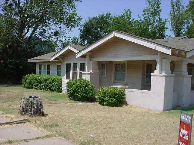 2nd image of 2301 N Shartel Ave