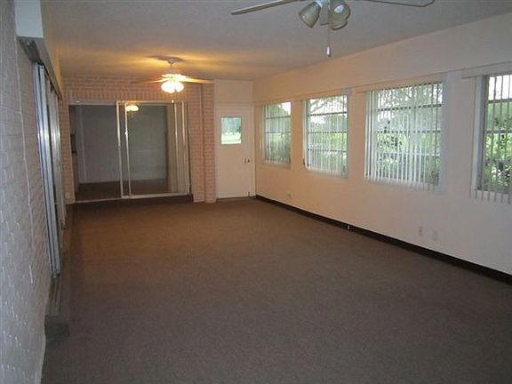 Den/family room