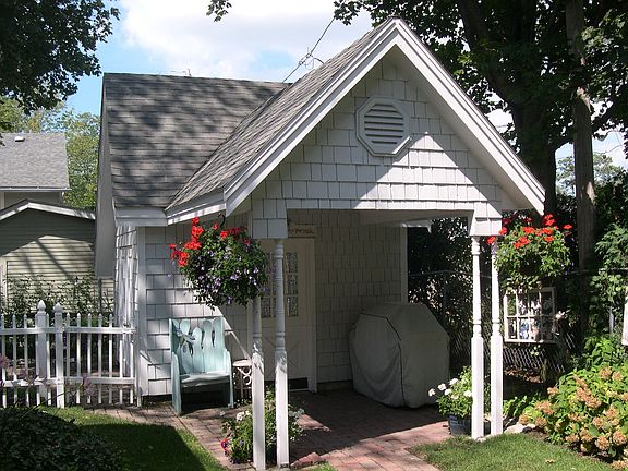 2nd image of 317 Poplar Ave