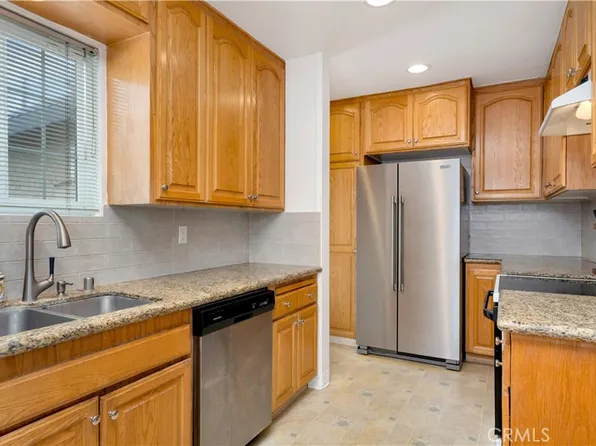 5700 Glady St, South Gate, CA 90280