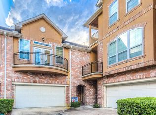 10 Versante Ct #1, Houston, TX 77070