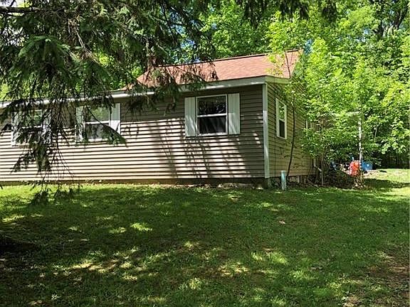 3rd image of 14702 Longview Dr