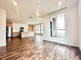 716 N Sweetzer Ave #201, West Hollywood, CA 90069