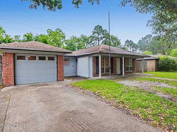 2nd image of 4307 Yosemite Dr