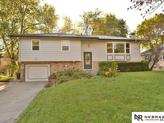 2nd image of 5411 S 104th Ave