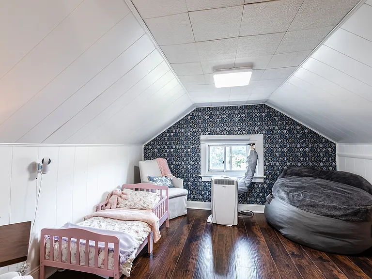 Upstairs Flex Room 1