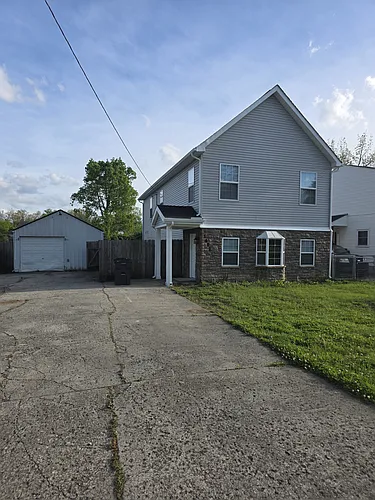 1471 Little Ave Photo 1