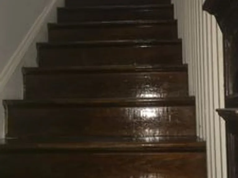 1415 Williamsburg Rd — Photo 1