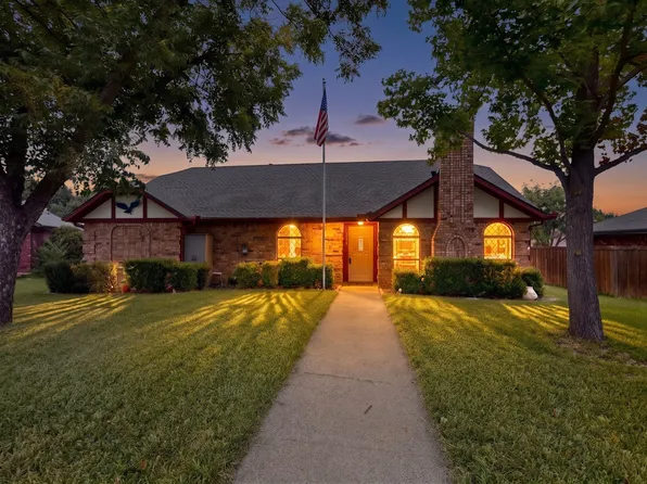 4902 Van Ness St, Garland, TX 75043