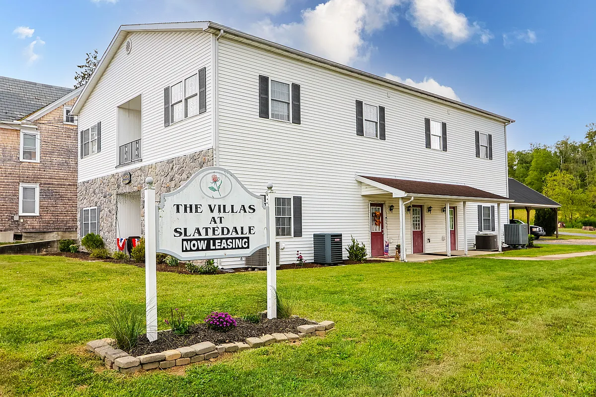 Building Photo - 4029 Main St #B