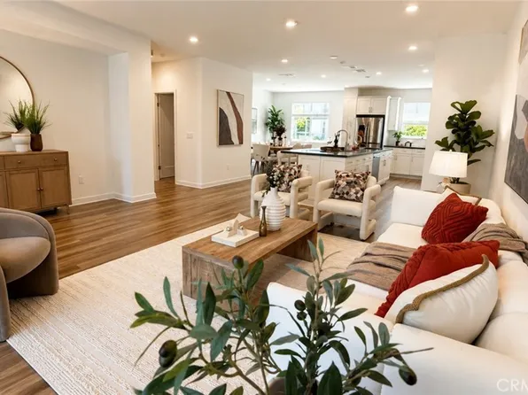 122 Schick, Irvine, CA 92614