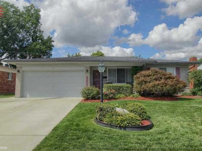 33835 Shelley Lynne Dr, Sterling Heights, MI, 48312