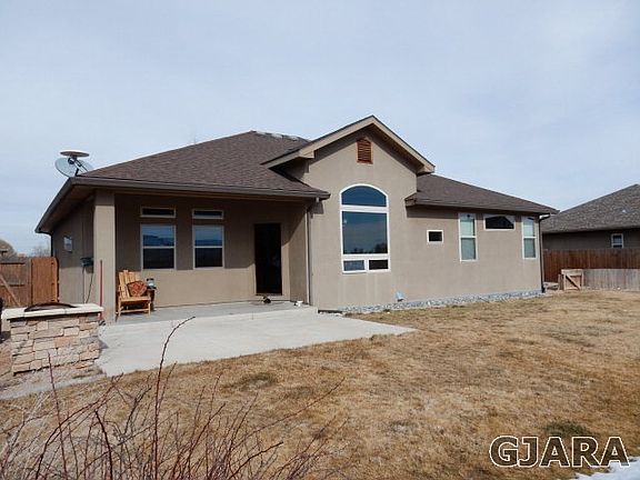 2nd image of 1122 River Rock Ct