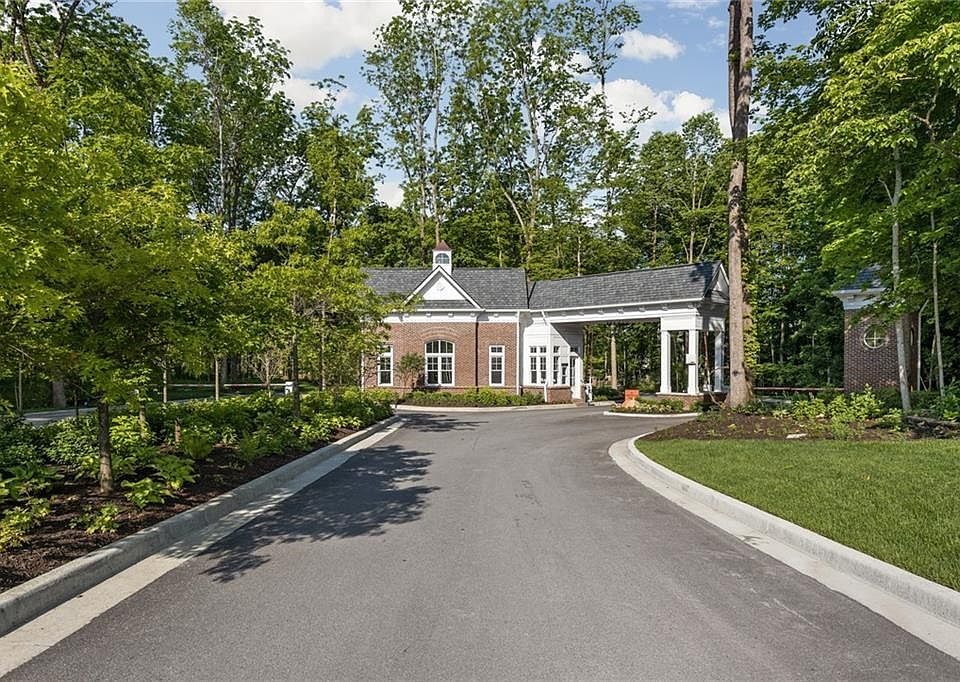 3705 Holliday Farms Blvd, Zionsville, IN 46077 Zillow