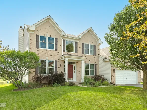 1850 Thurow St, Sycamore, IL 60178